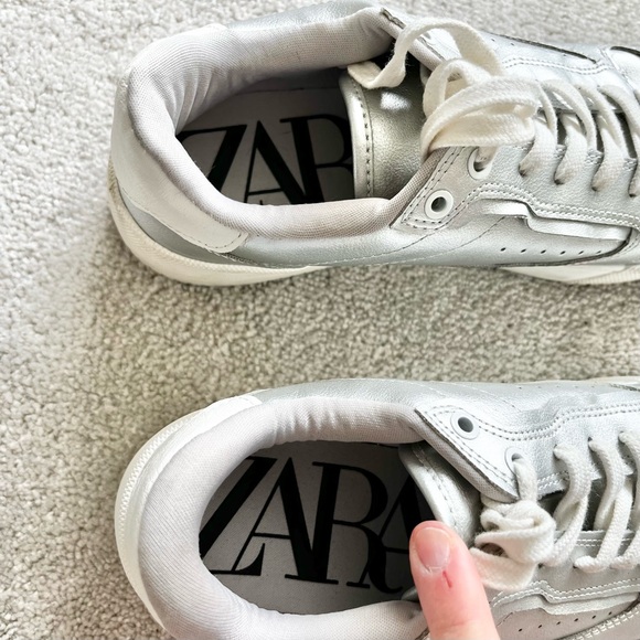 ZARA Silver Metallic Lace Up Sneakers Trainers Size 40/9 Trendy Stylish - Picture 5 of 7
